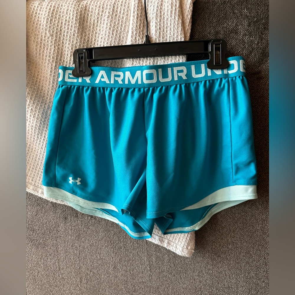 Under Armour - Play Up Shorts